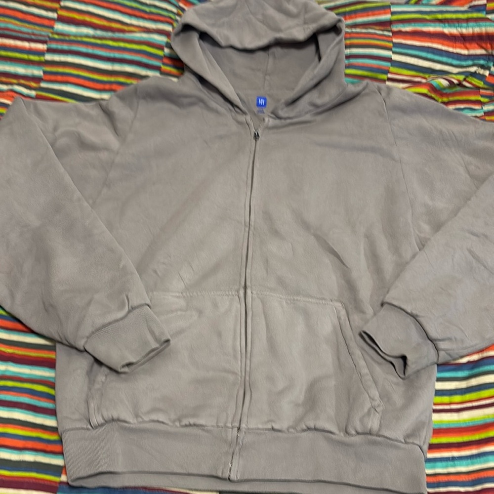 Yeezy X Gap  exclusive size large long sleeve hoodie  gray zip up